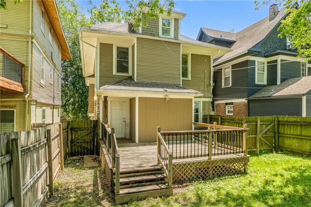3810 Wyandotte Street — photo 36