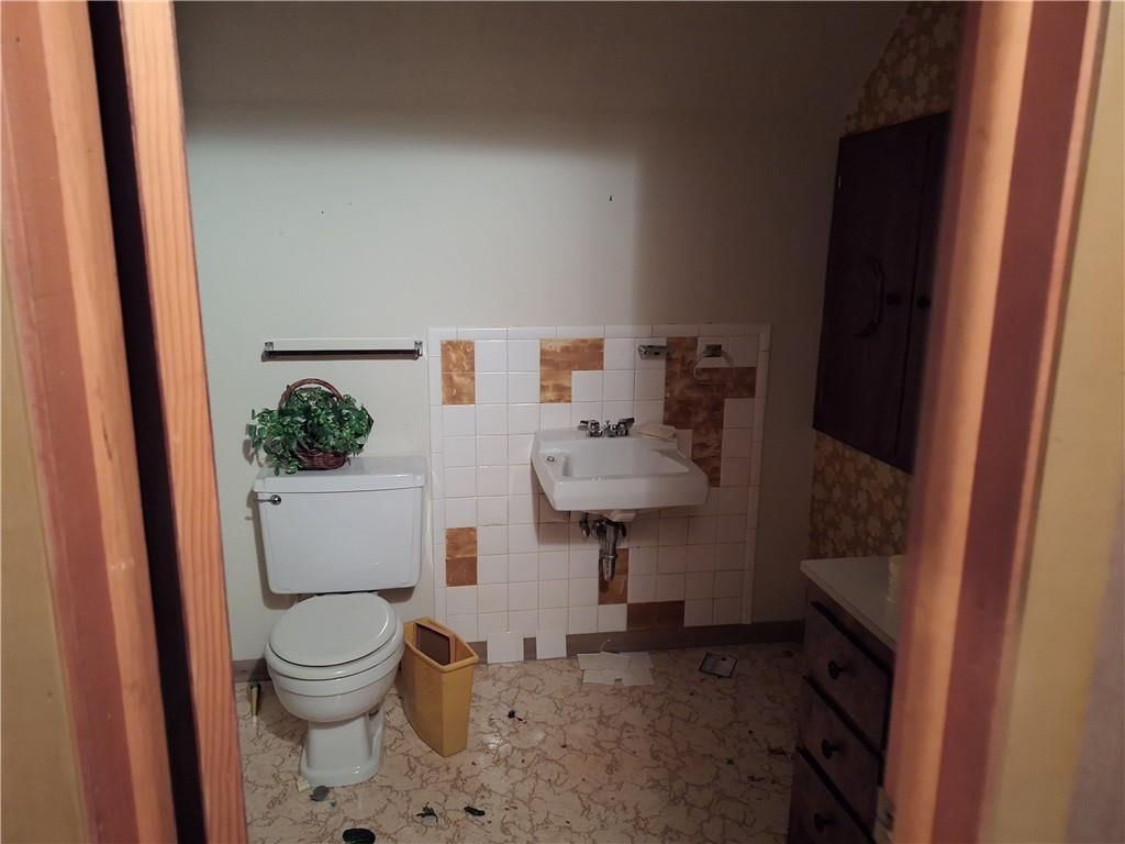 8306-8310 McCormack Drive — photo 35