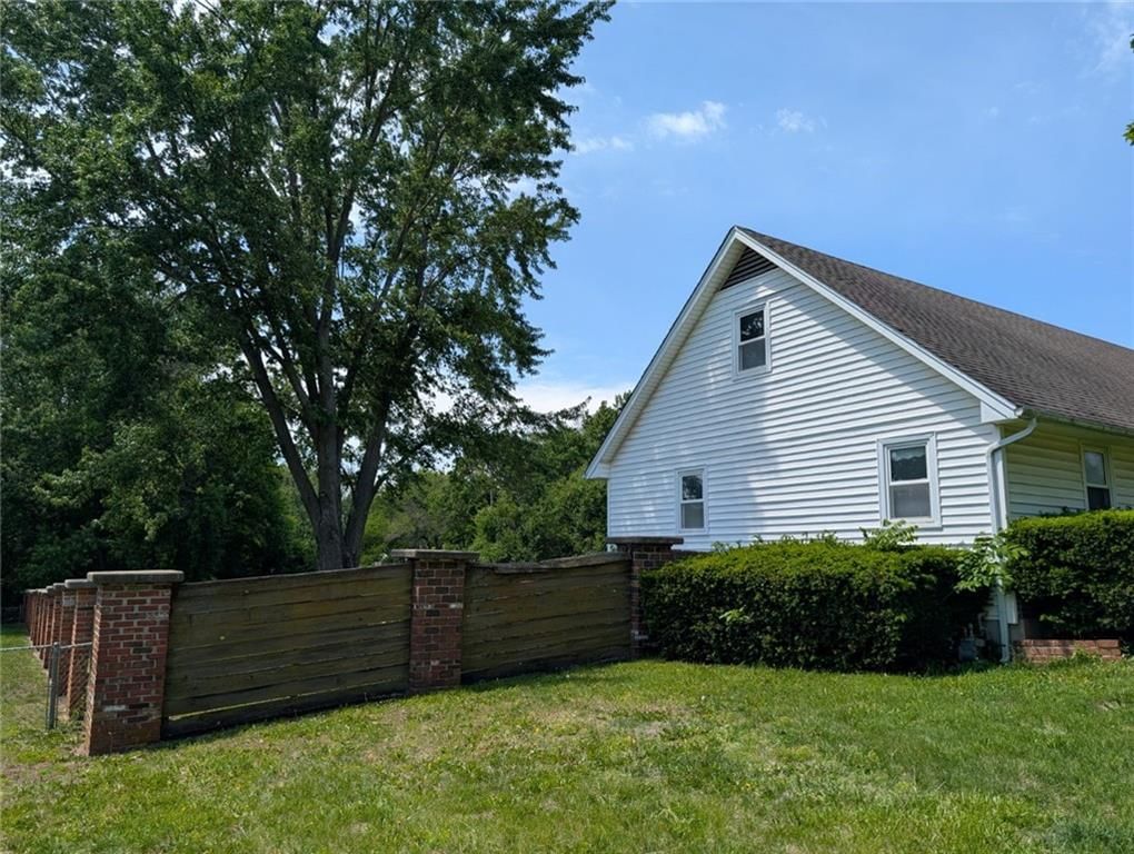 8306-8310 McCormack Drive — photo 56
