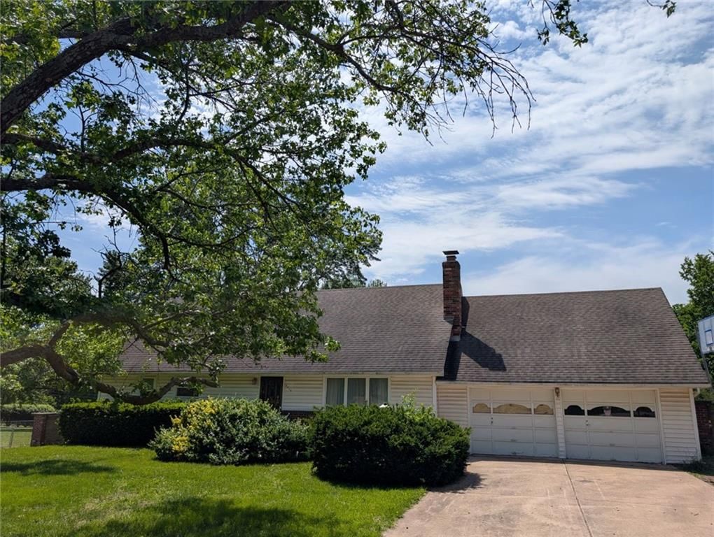 8306-8310 McCormack Drive — photo 57