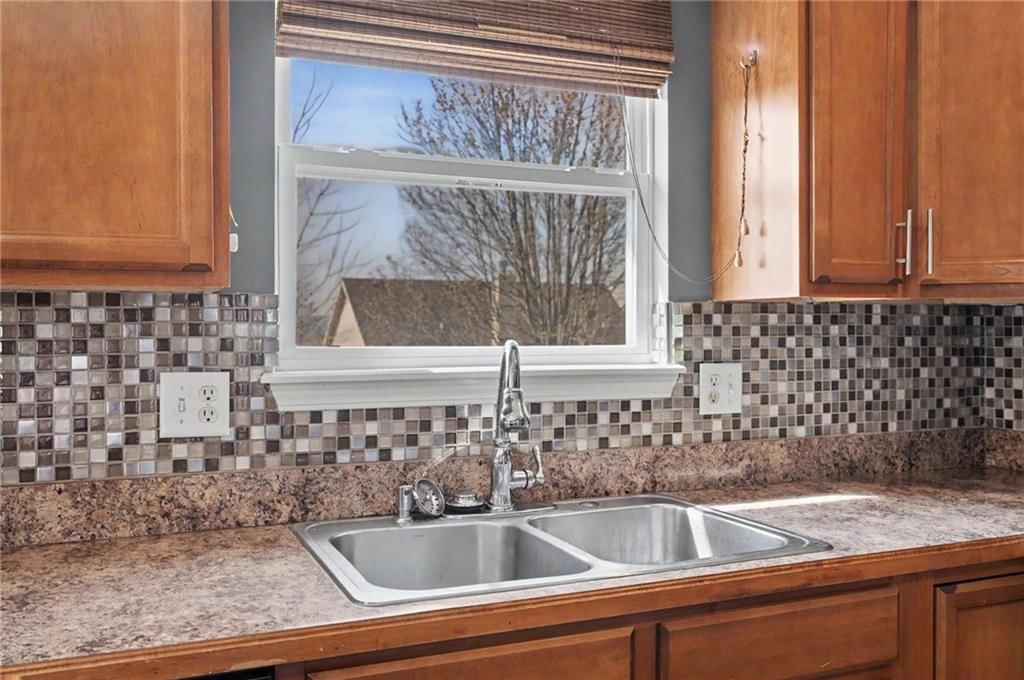 9 Westwood Circle — photo 13
