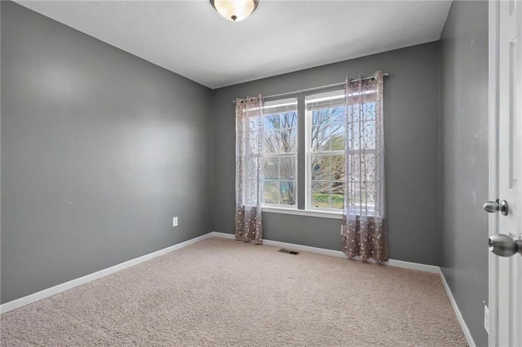 9 Westwood Circle — photo 16