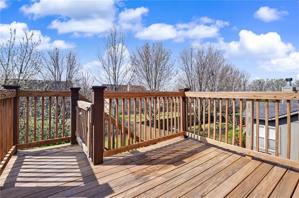 9 Westwood Circle — photo 34