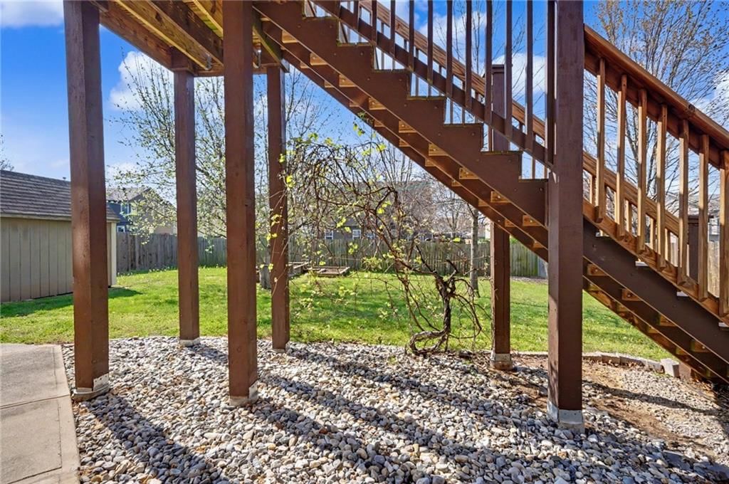 9 Westwood Circle — photo 36