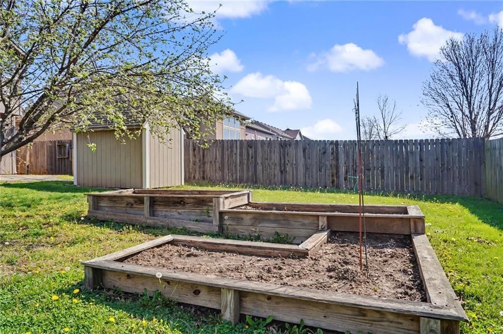 9 Westwood Circle — photo 39