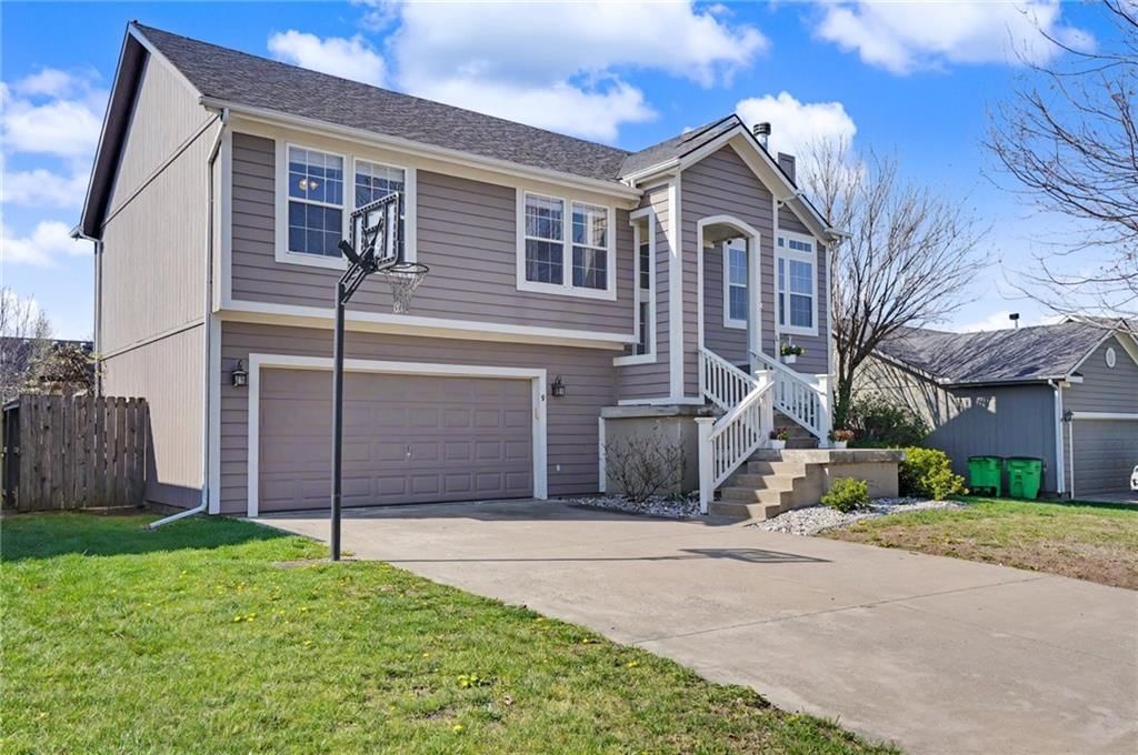 9 Westwood Circle — photo 45