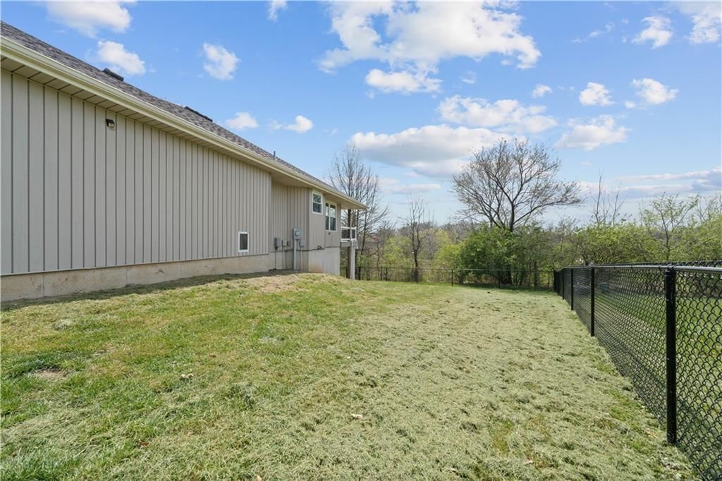 14307 E 50th Court — photo 28