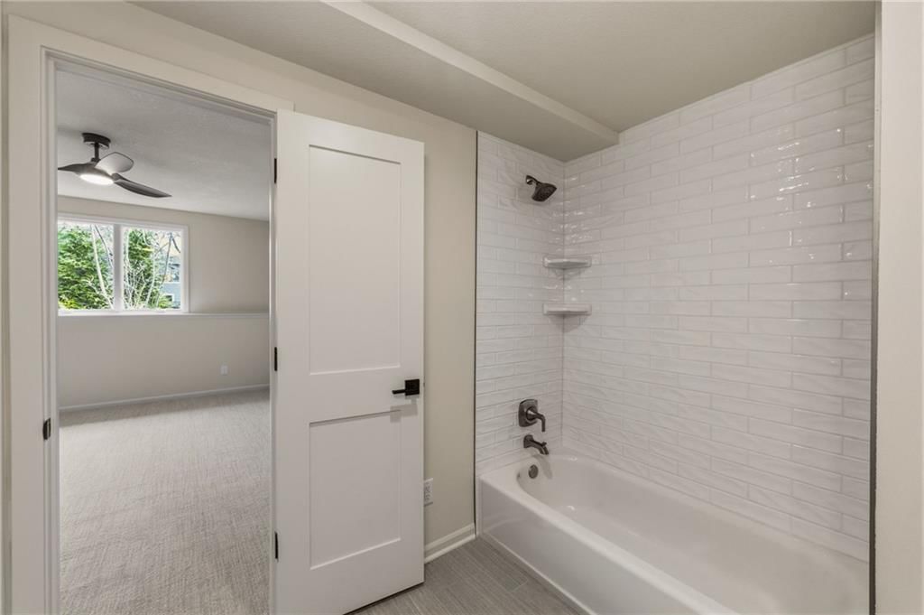 15617 Pawnee Street — photo 27