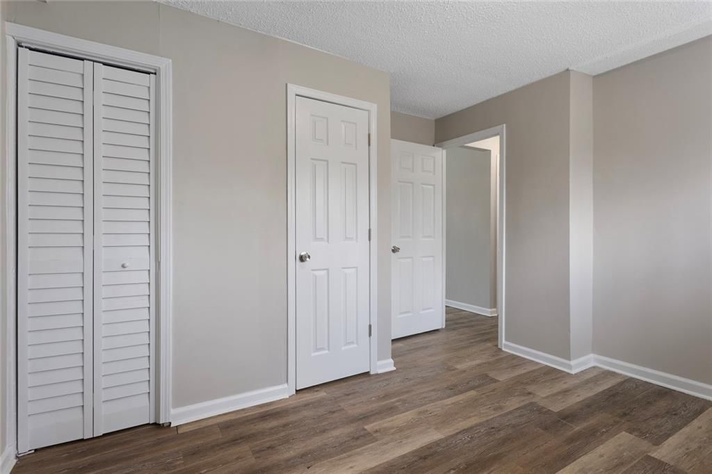7905 E 112th Street — photo 12