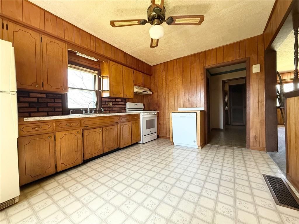 34702 S Ford Road — photo 12
