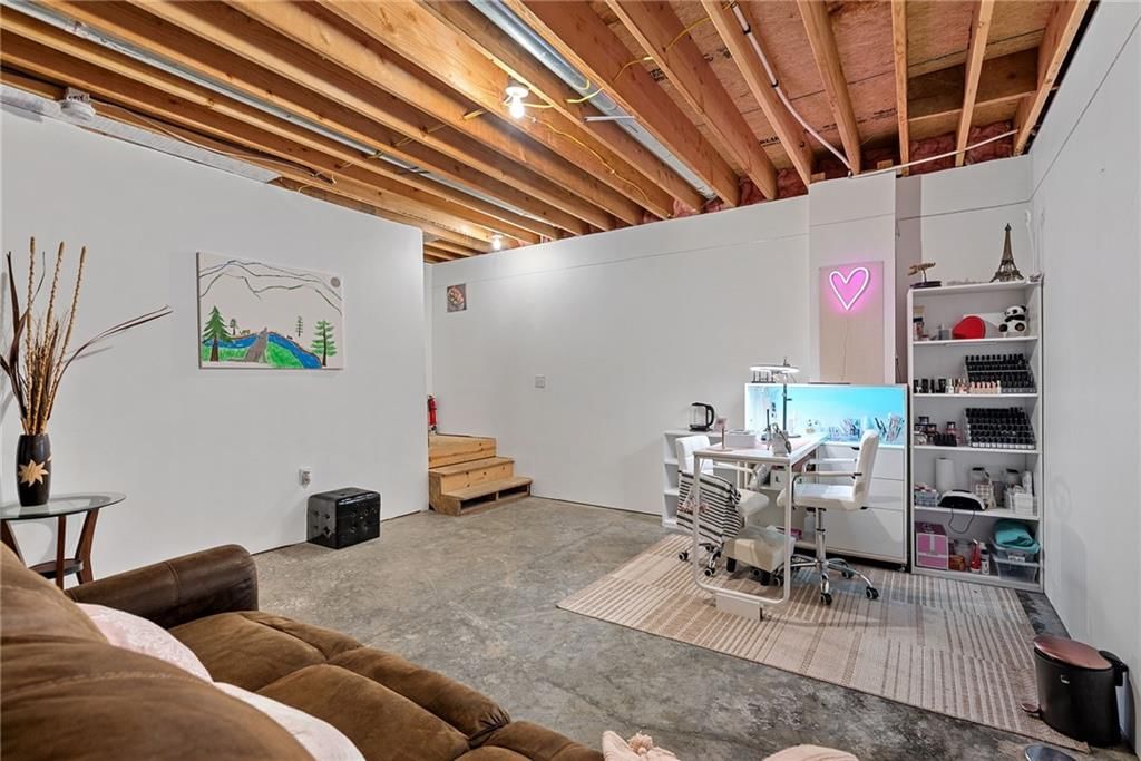 231 Jenny Lane — photo 24