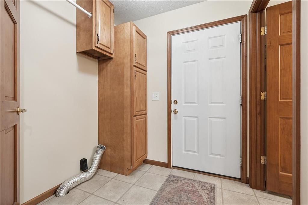 612 17th Street — photo 36