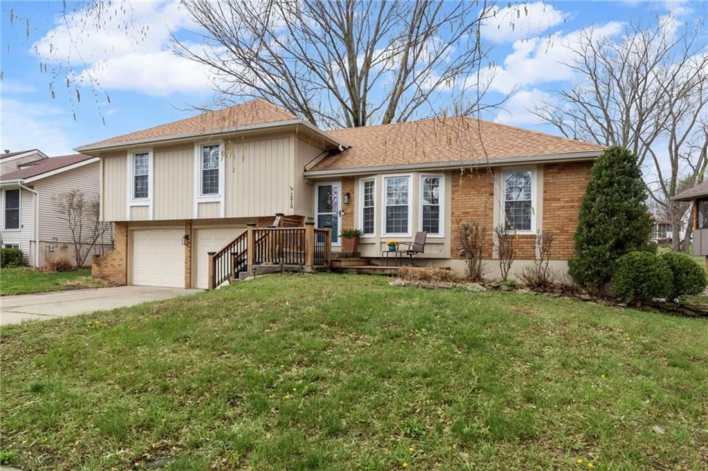 1210 Dunwich Drive, Liberty, MO