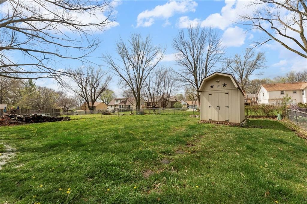 1210 Dunwich Drive — photo 3