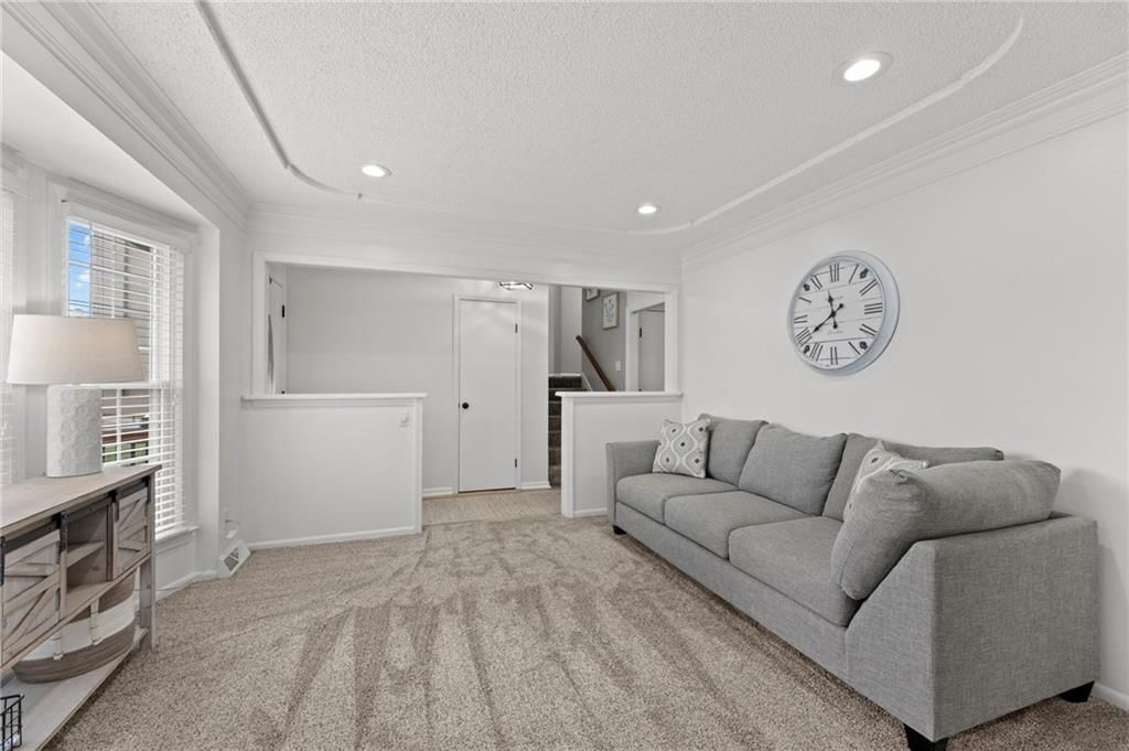 1210 Dunwich Drive — photo 11