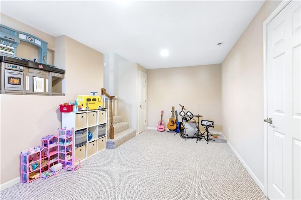 502 Santa Fe Court — photo 27