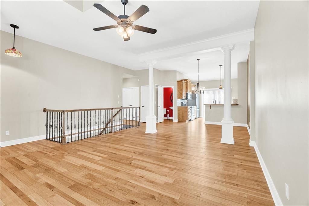 15715 W 62nd Street — photo 3