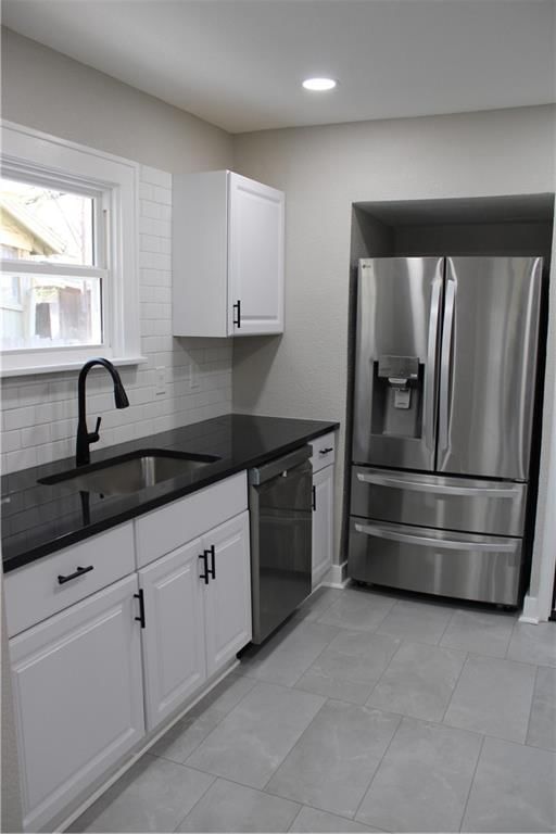 2244 E 69th Street — photo 15