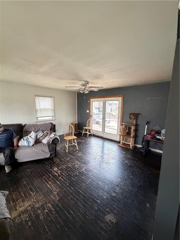 616 Santa Fe Street — photo 4