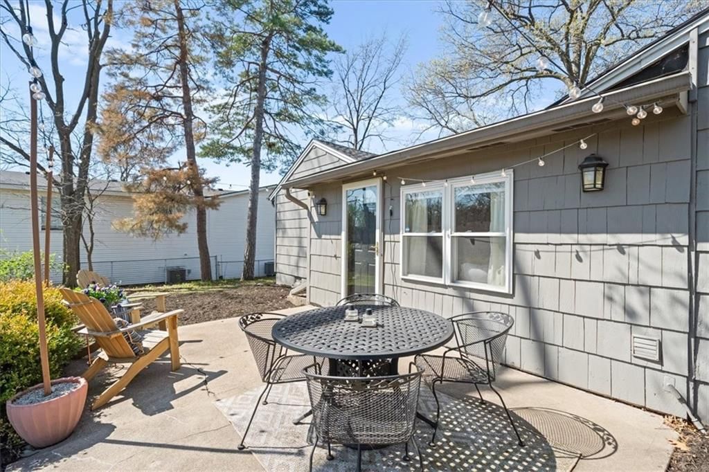 4733 Fontana Street — photo 24