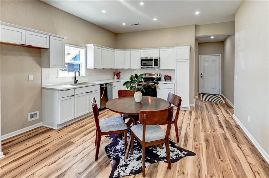 608 S Camden Street — photo 33