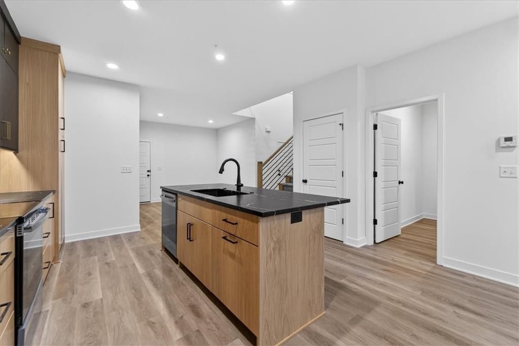 9326 Freedom Street — photo 8