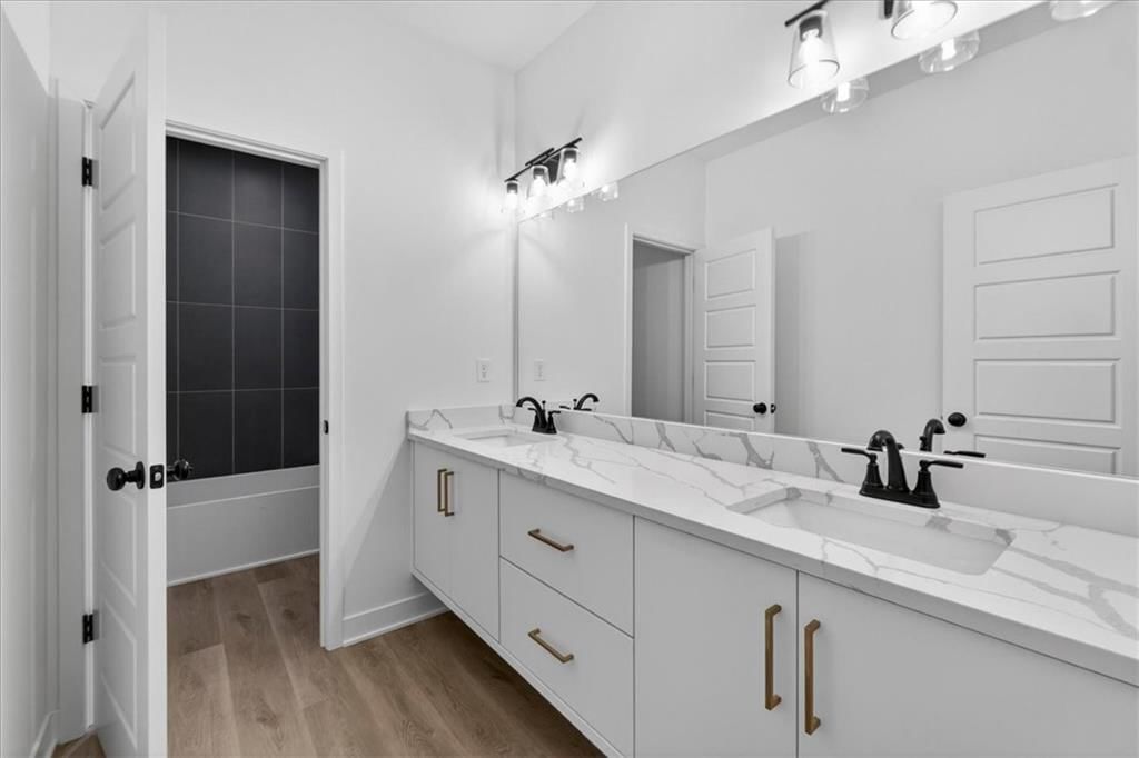 9326 Freedom Street — photo 38