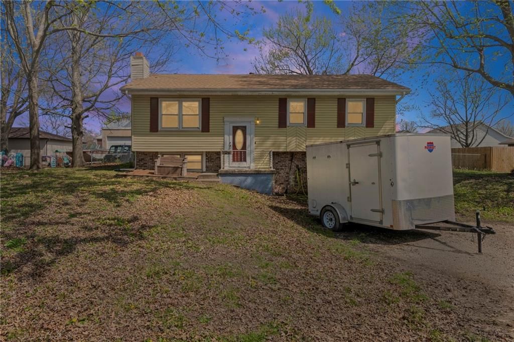 1405 S Vine Street — photo 2
