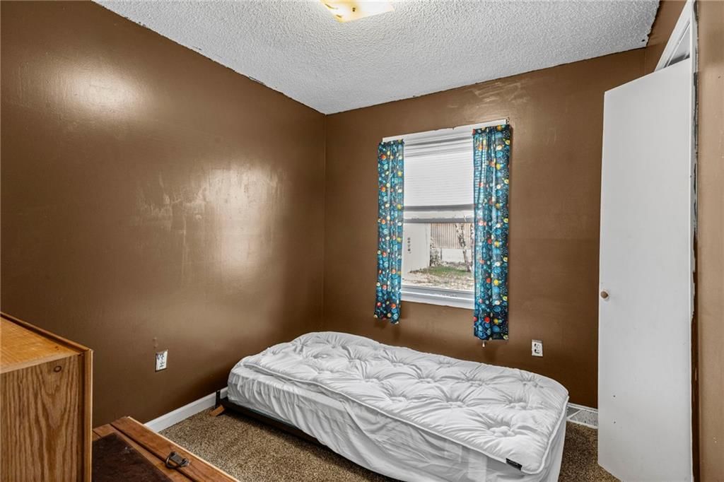 1405 S Vine Street — photo 11