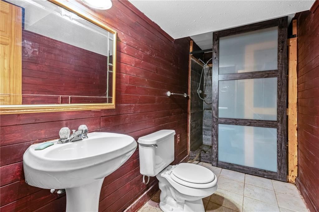 1405 S Vine Street — photo 16