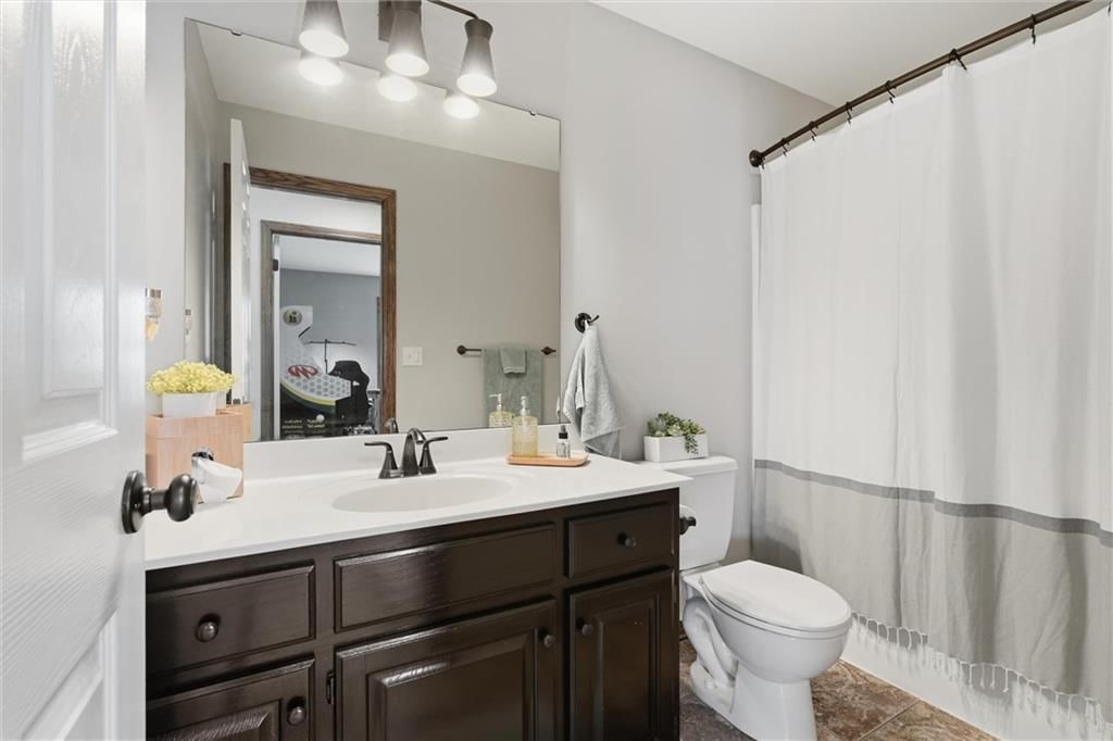 1107 NW Long Drive — photo 34