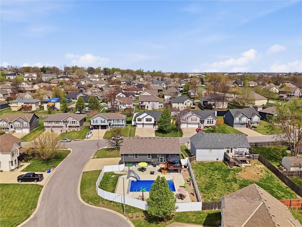 1107 NW Long Drive — photo 45