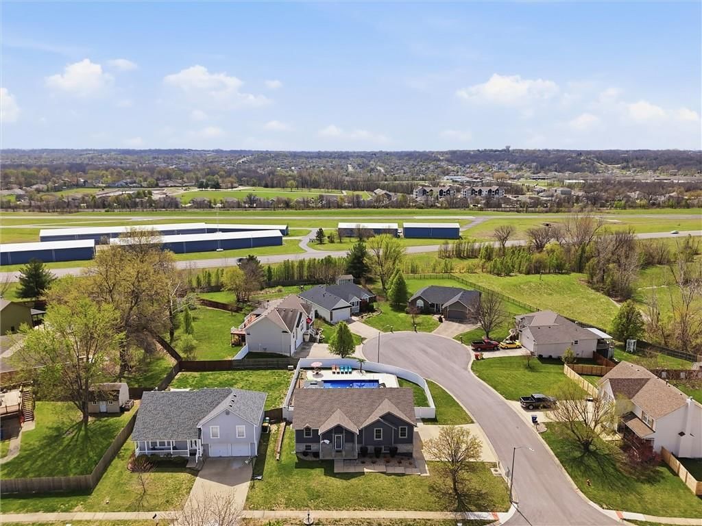 1107 NW Long Drive — photo 46