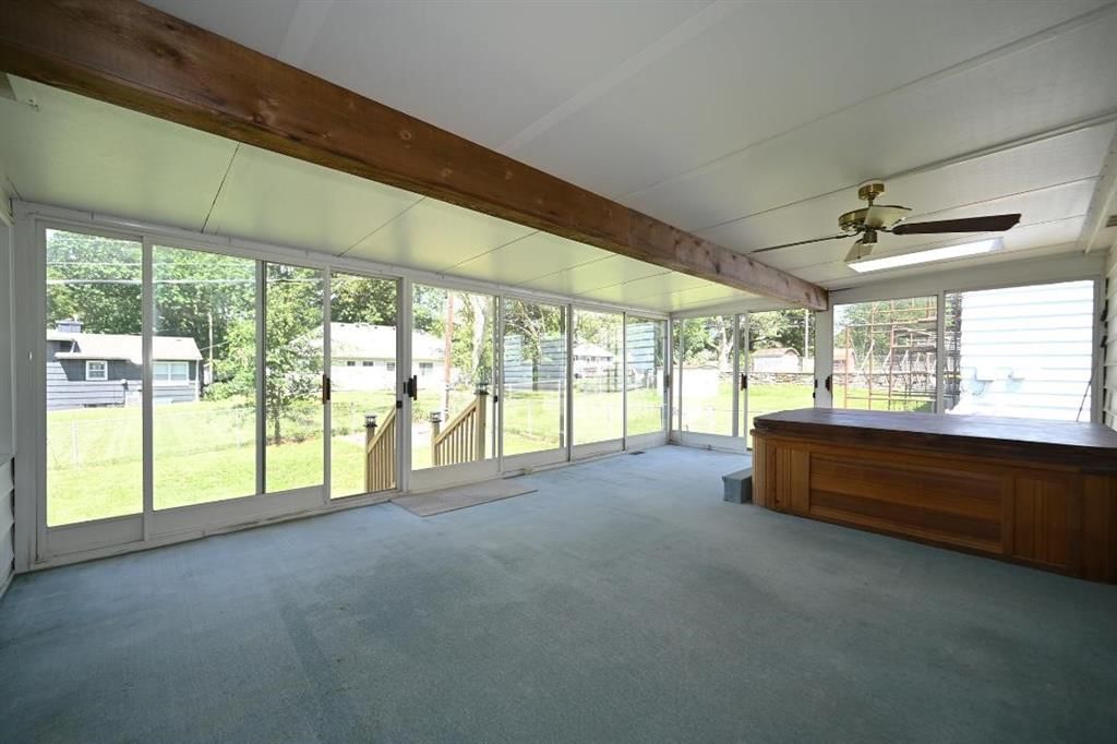 5014 N CYPRESS Avenue — photo 9