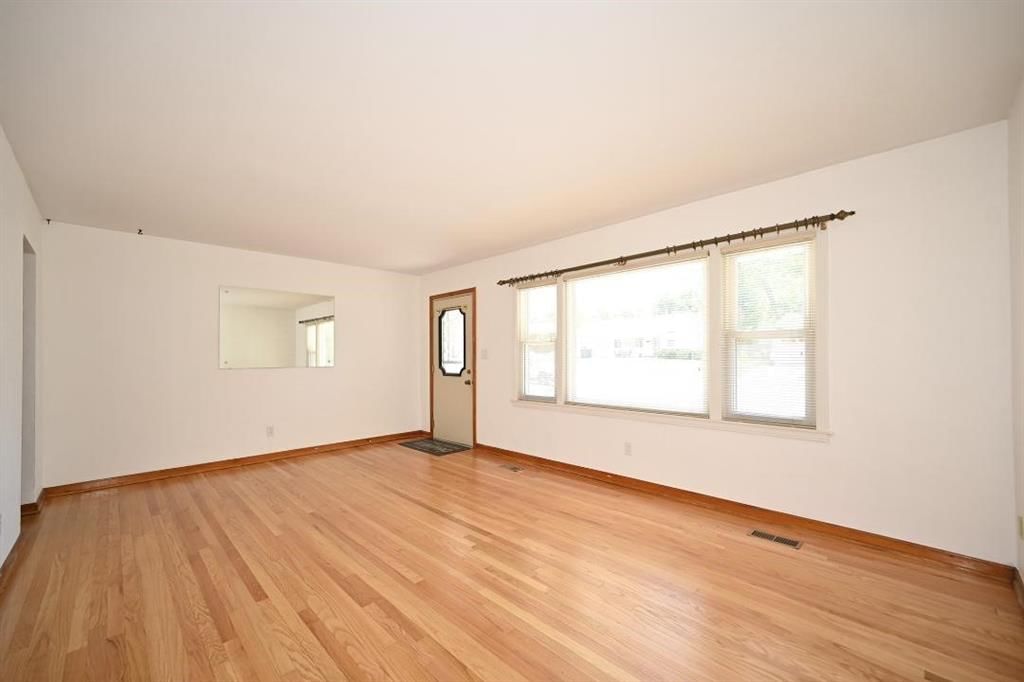 5014 N CYPRESS Avenue — photo 15