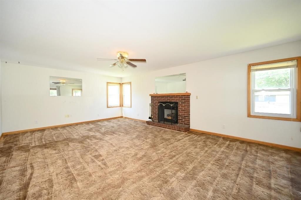 5014 N CYPRESS Avenue — photo 16
