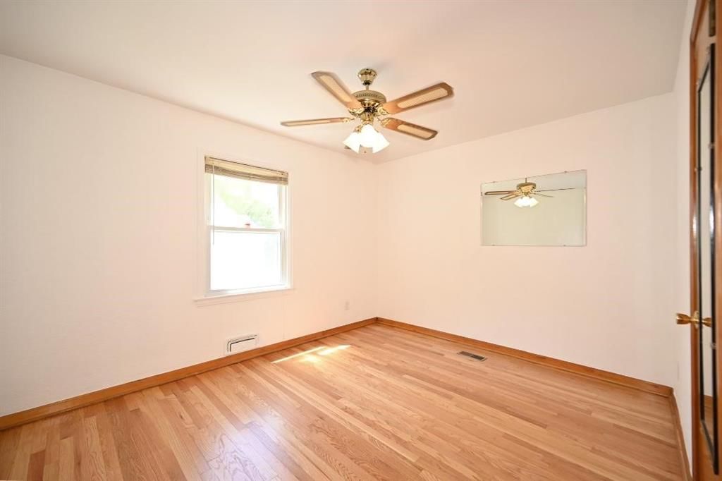 5014 N CYPRESS Avenue — photo 29