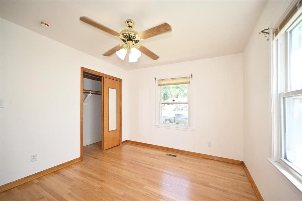 5014 N CYPRESS Avenue — photo 30