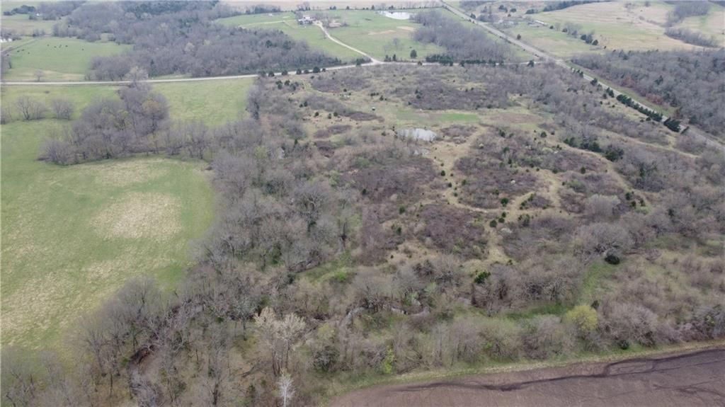 2237 Highway 7 Highway — photo 12