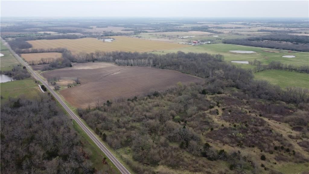 2237 Highway 7 Highway — photo 33