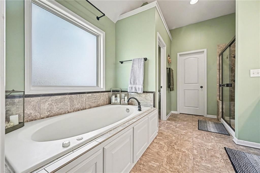 1816 NW 93rd Terrace — photo 18
