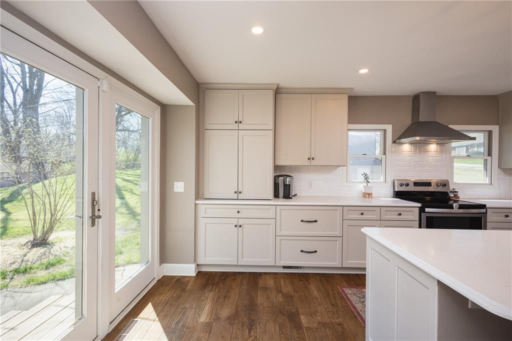 3607 E Colony Square — photo 15