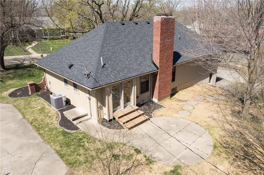 3607 E Colony Square — photo 31