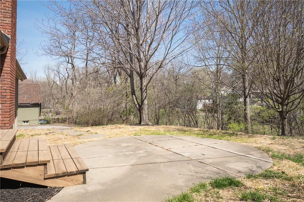 3607 E Colony Square — photo 32