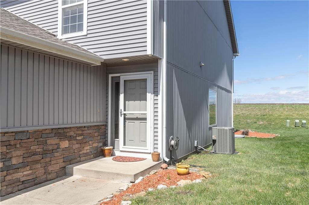 12772 Walker Avenue — photo 4
