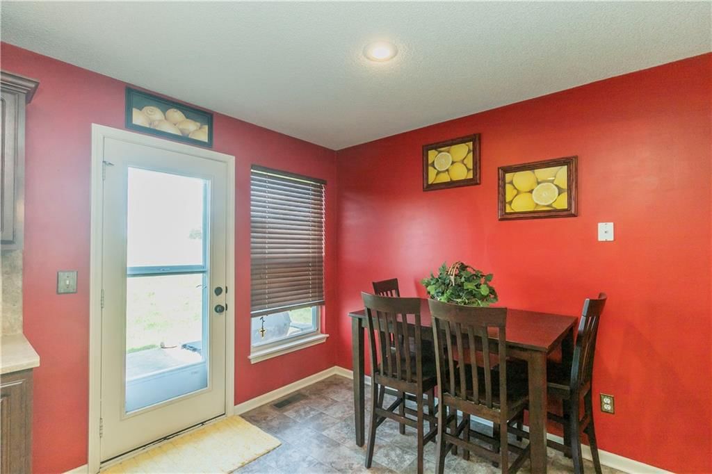 12772 Walker Avenue — photo 12