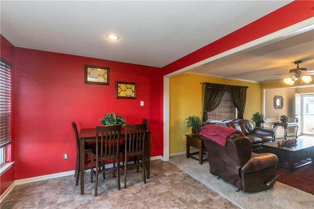 12772 Walker Avenue — photo 15