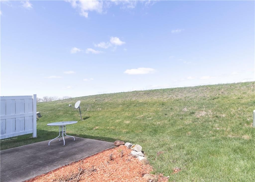 12772 Walker Avenue — photo 37