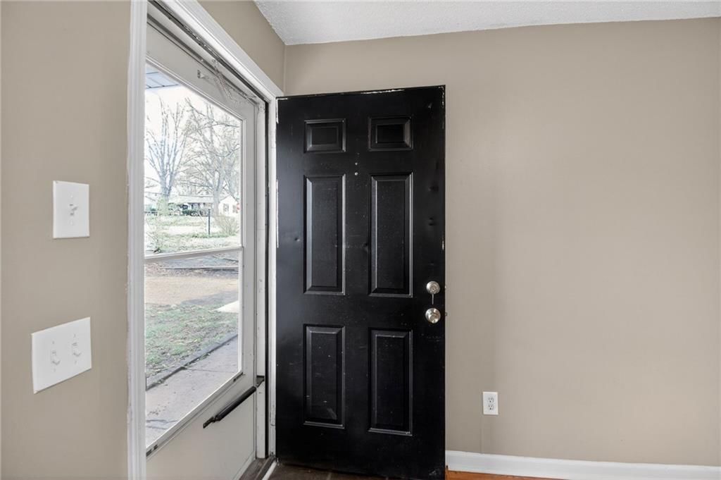 1720 S Hardy Avenue — photo 4
