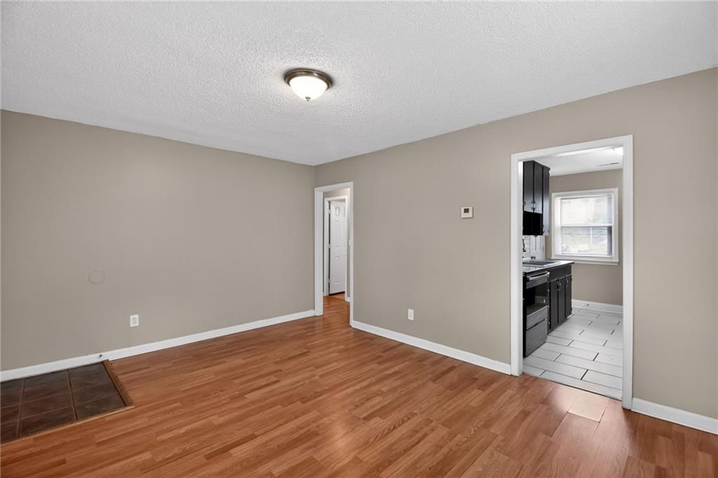 1720 S Hardy Avenue — photo 7